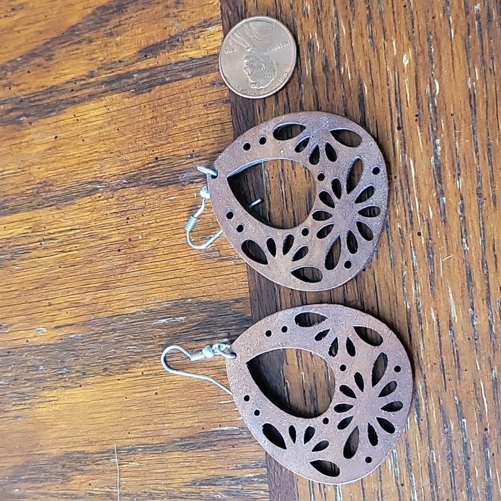 Cute wood earrings